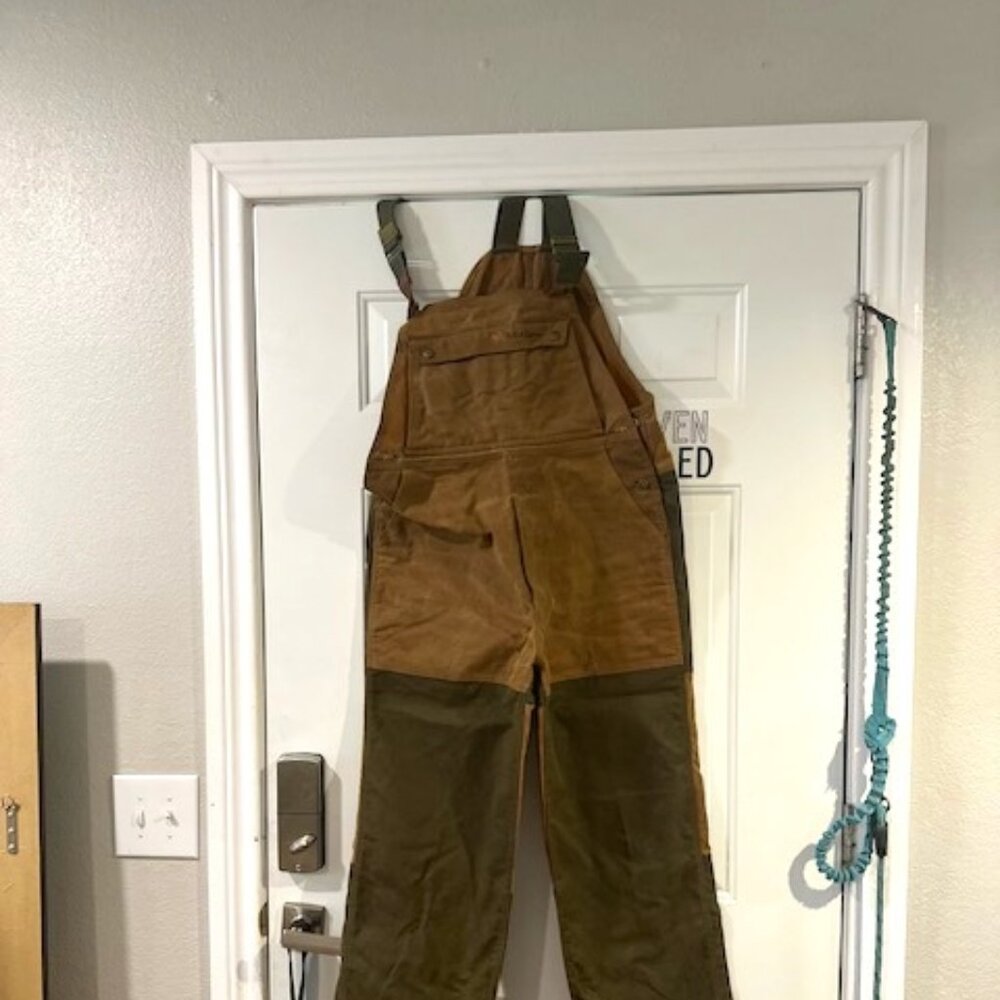 V3859 MCALISTER FIELD WAXED CANVAS BIB OVERALLS, MENS M